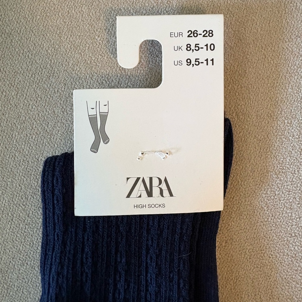 Zara Ruffled High Socks - Picture 2 of 5